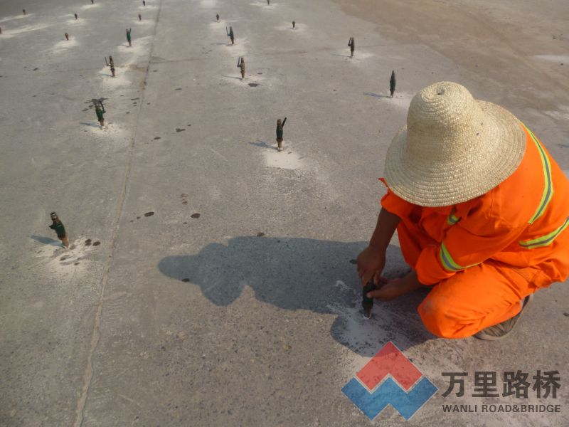 高強聚合物注漿技術-----養護技術中的又一顆新星